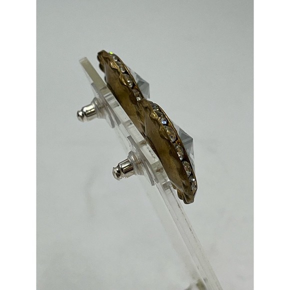 Rivoli Clear Faceted Rhinestone
Pierced Halo Gold Tone Pierced Earrings - Picture 5 of 13